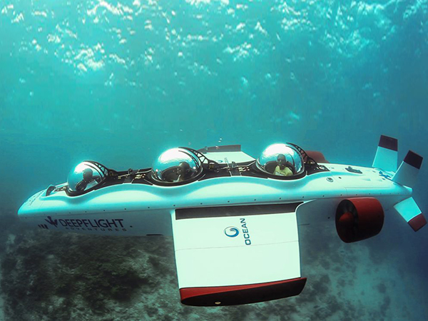 غواصة Super Falcon 3S تجربة استكشافية جديدة في المالديف